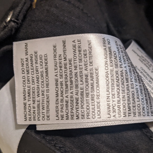 Levi's High Waist 5 Pocket - Picture 8 of 8